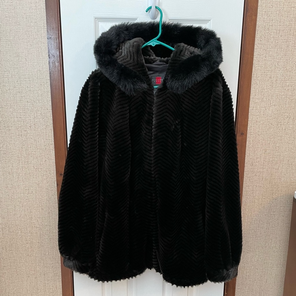 NWOT Luxurious Black Faux-Fur Hooded Jacket